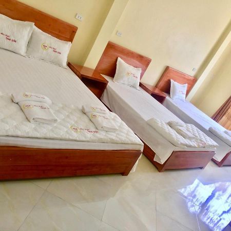 Khach San Tam Son Hotell Ha Giang Exteriör bild