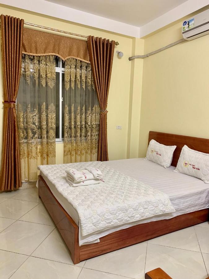 Khach San Tam Son Hotell Ha Giang Exteriör bild